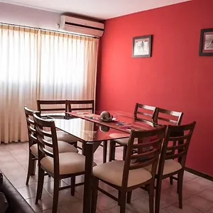 Apartamento Amplio Departamento -excelente Ubicacion- Con Cochera